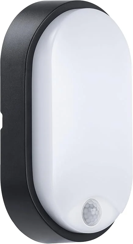 Luceco LED Eco ytterlampa oval, med PIR rörelsesensor, 10 watt — Smart belysning