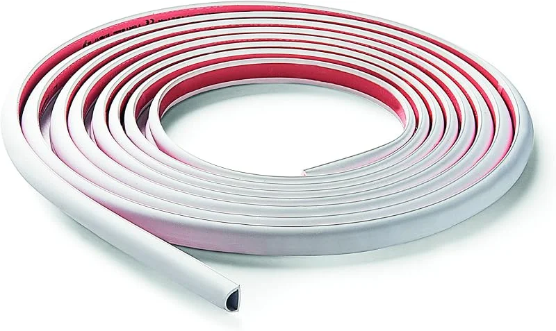 FAMATEL – Flexibel kabelkanal, med självhäftande tejp, 5 meter, 12, 8 mm x 15 mm, Enkel montering, självhäftande tejp redan inlagd, grå — TV och streaming